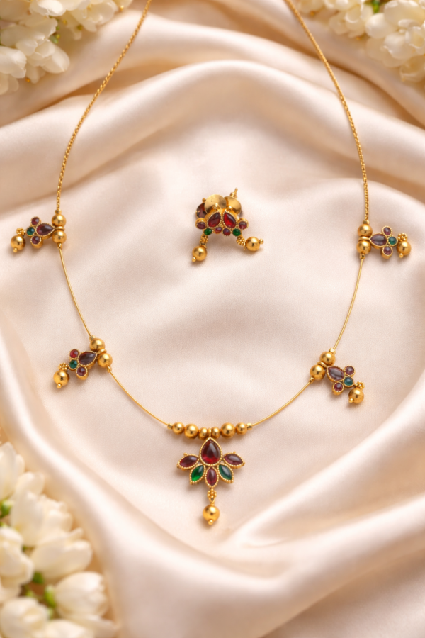 730ADD01-D7D4-4AE8-81B4-B01874DDCF70 Invisible Chain with Kempstone and Flower-like Pendant