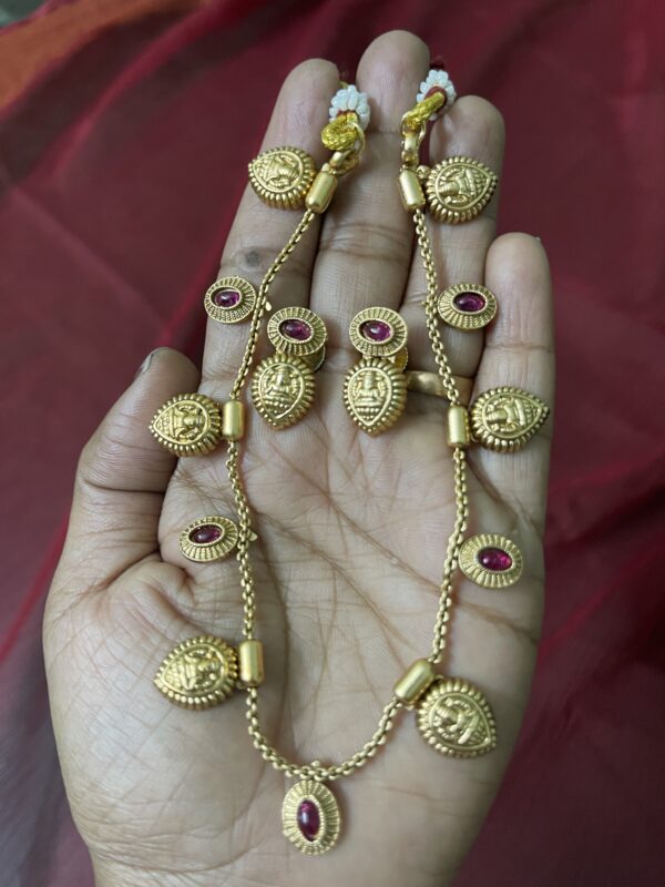 Lekshmi Devi Ruby Chain Necklace With Lekshmi Devi Ruby Earing