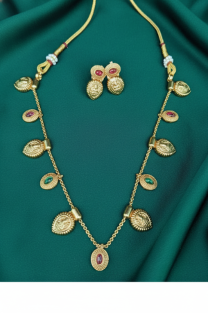 Lekshmi Devi Kempstone Chain Necklace with Lekshmi Devi Earing