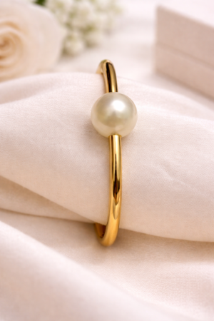 8EA9D457-D95E-4DFE-BAA2-77D478A3A29B Anti-Turnish ONE Pearl Bangle (0004)