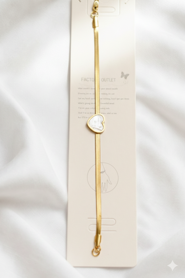 Anti-Tarnish White Heart Hand Chain (00022)