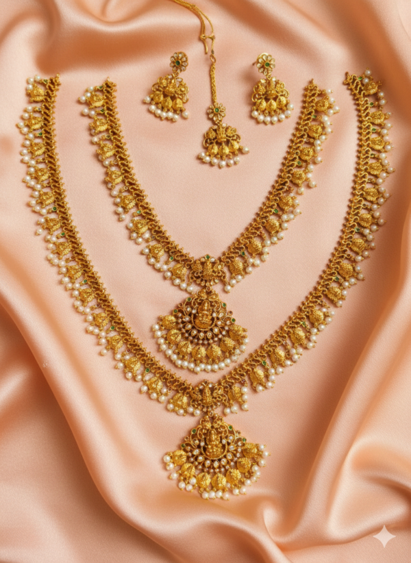 Antique Lekshmi Devi Pearl Bridal Set (00082)